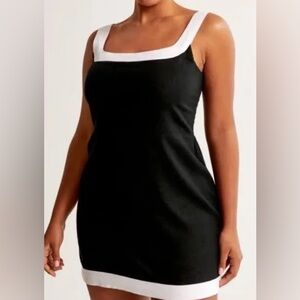 NWT - Abercrombie & Fitch Black and White Scoop Neck Mini Dress